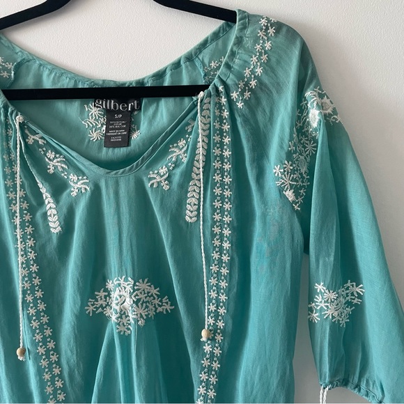 Gilbert blue & white embroidery 3/4 sleeve boho peasant shirt top size small - Picture 2 of 3